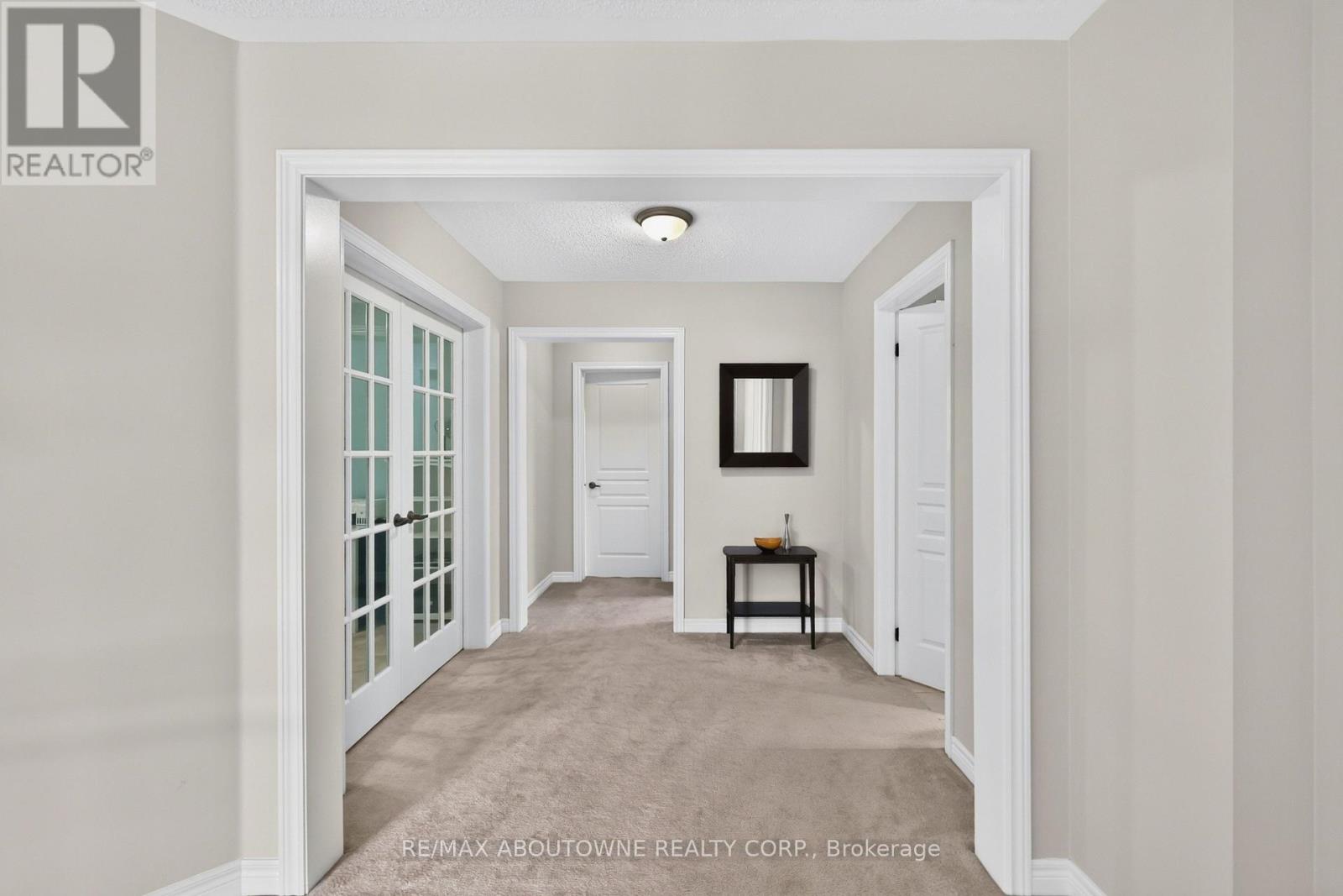 2269 Whitworth Drive Property Photo 23