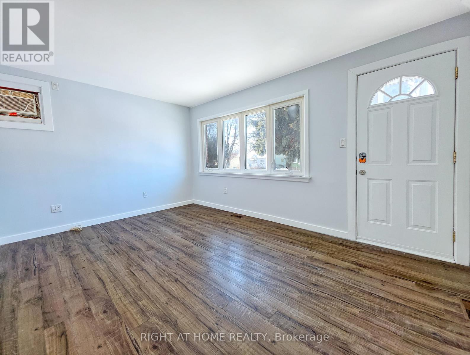 9 Rogers Road Property Photo 5