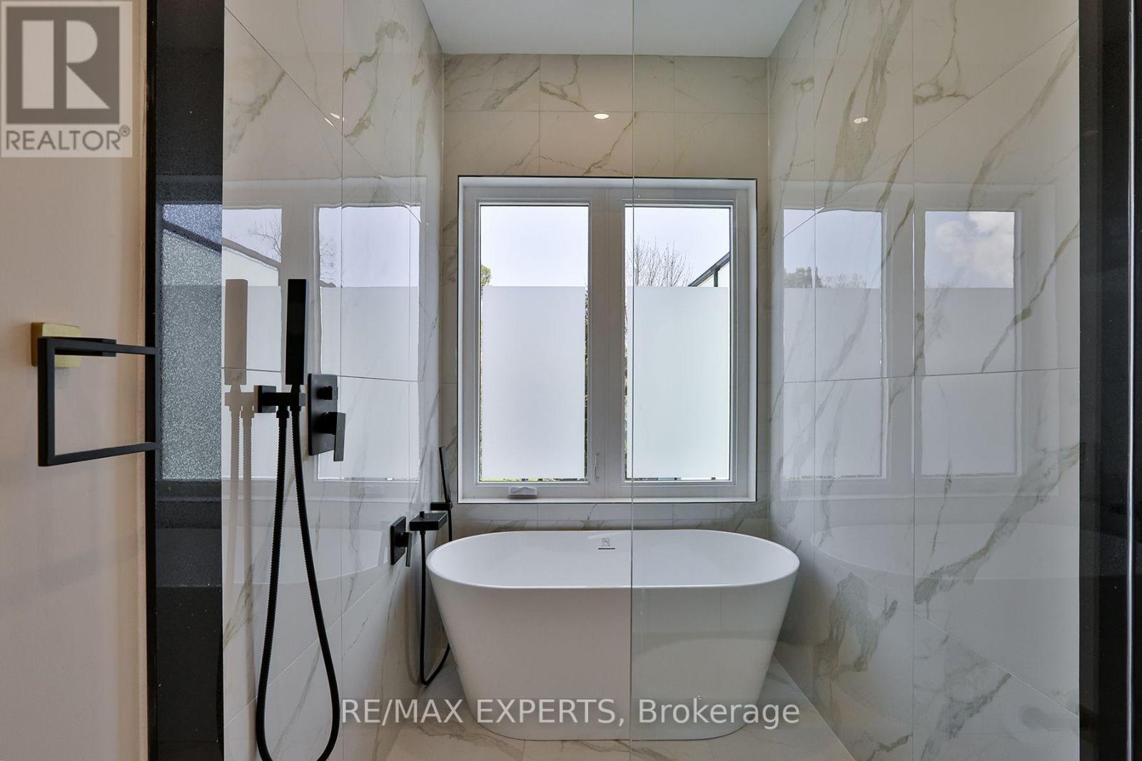 23b Maple Avenue Property Photo 15
