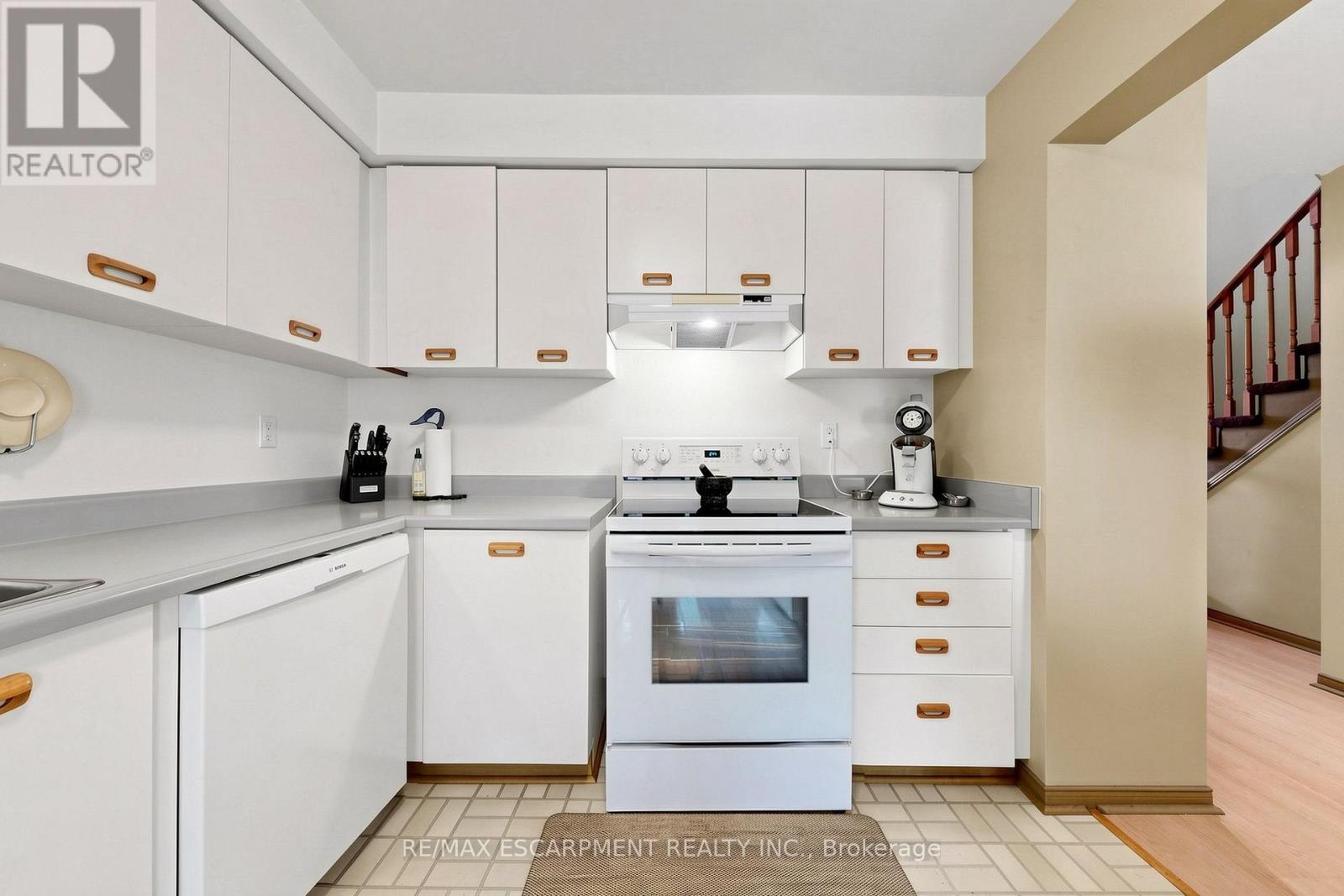 1380 Hazel Mccleary Drive Property Photo 13
