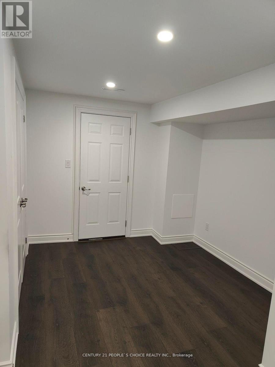 8 Chiming Road Property Photo 5