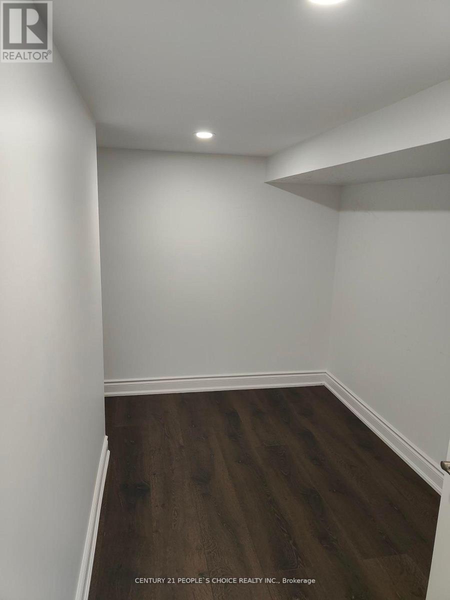 8 Chiming Road Property Photo 8