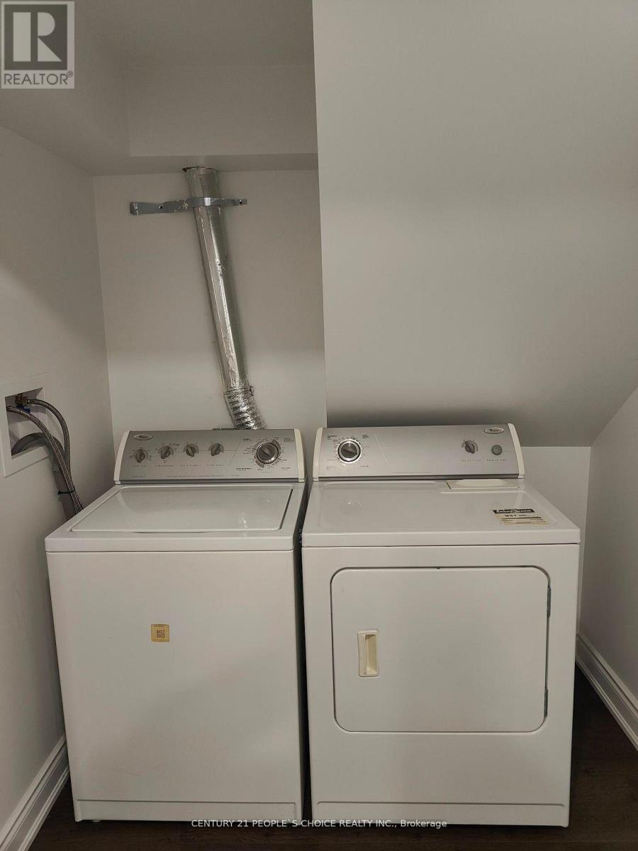 8 Chiming Road Property Photo 13