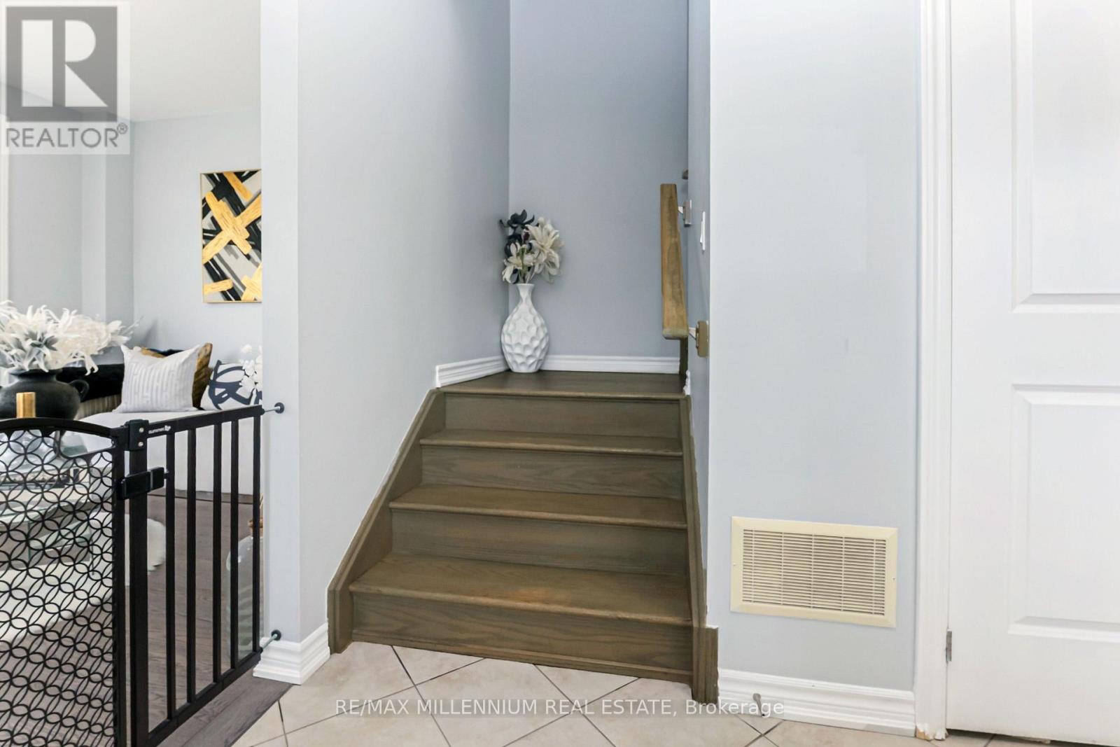 366 Remembrance Road Property Photo 28