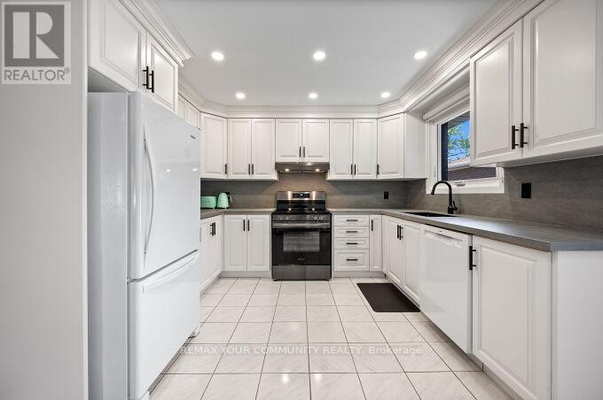 19 Hamer Boulevard Property Photo 13