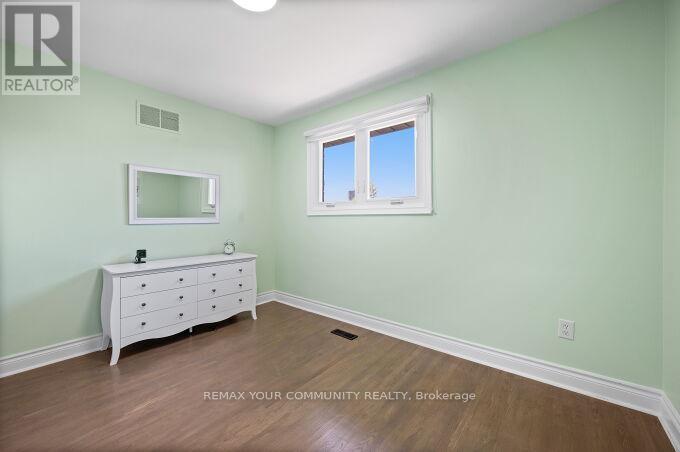 19 Hamer Boulevard Property Photo 22