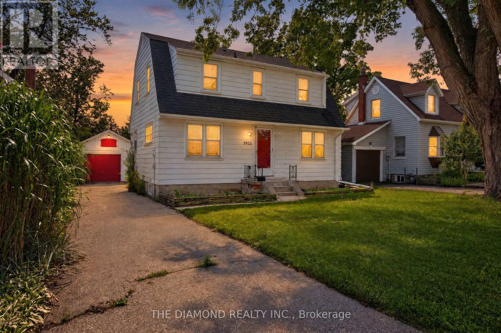 3925 BLOOR STREET W Property Photo 1