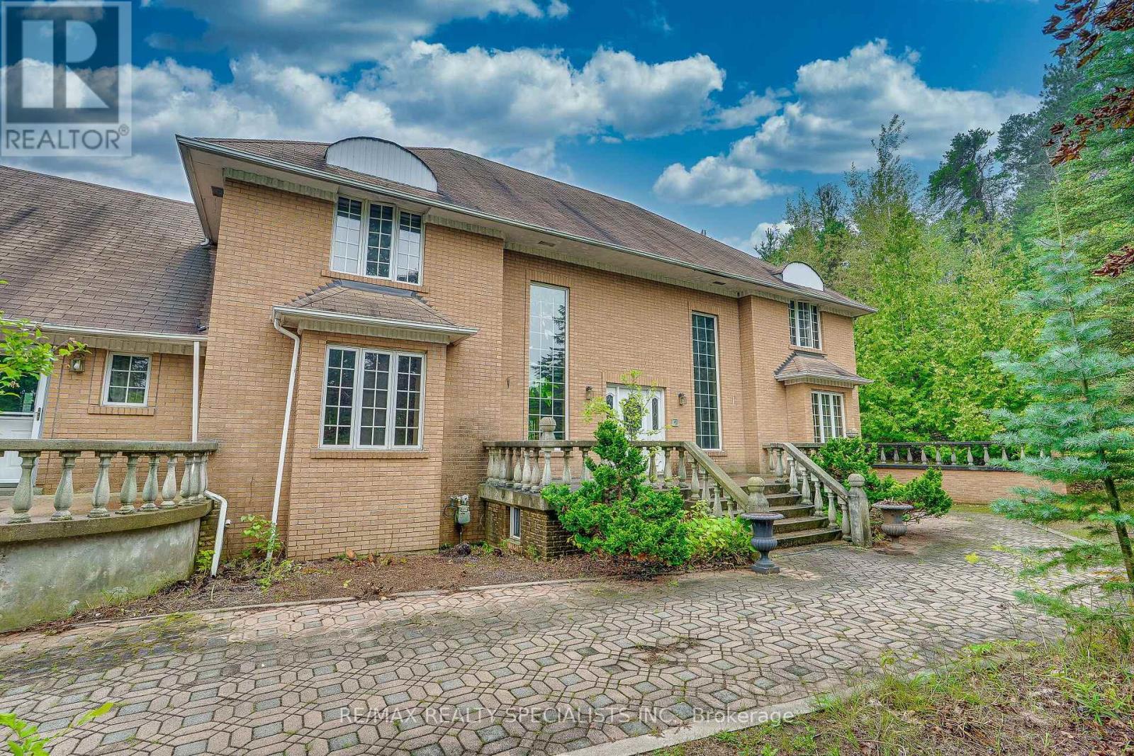 11 Prince Andrew Drive Property Photo 2
