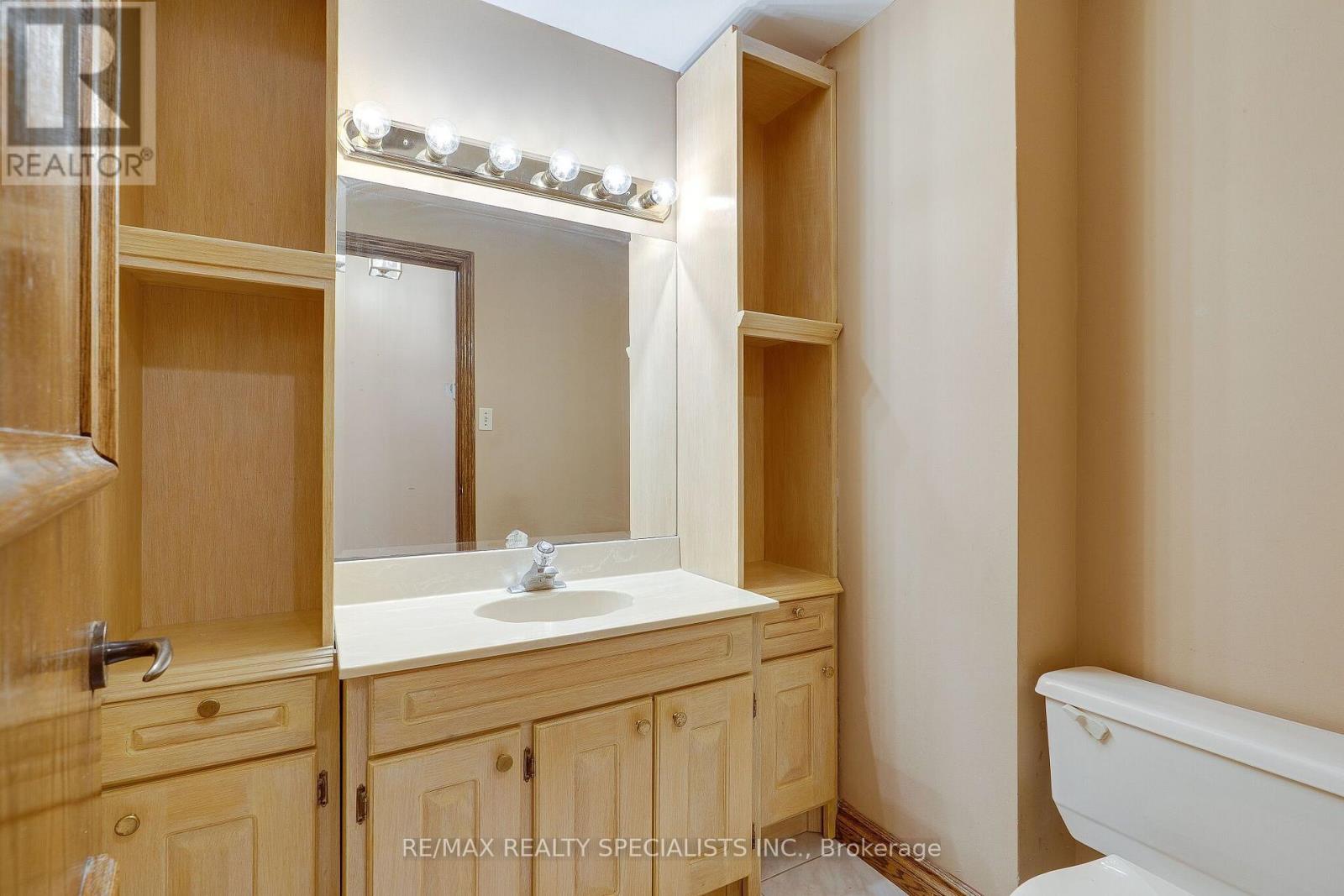 11 Prince Andrew Drive Property Photo 21
