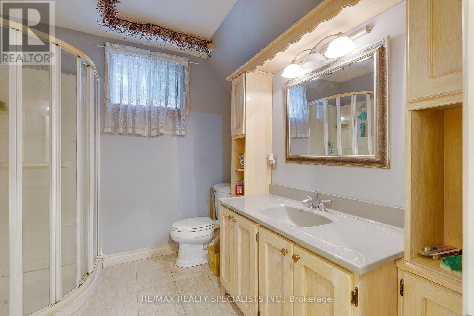 11 Prince Andrew Drive Property Photo 41