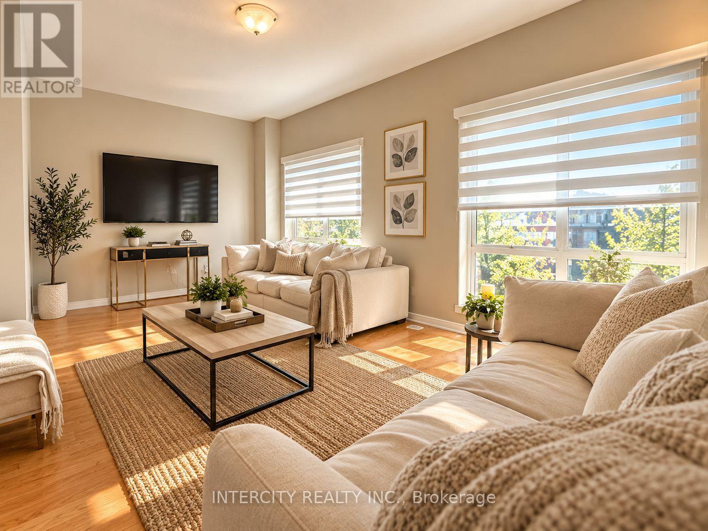 12 Heathrow Lane Property Photo 19