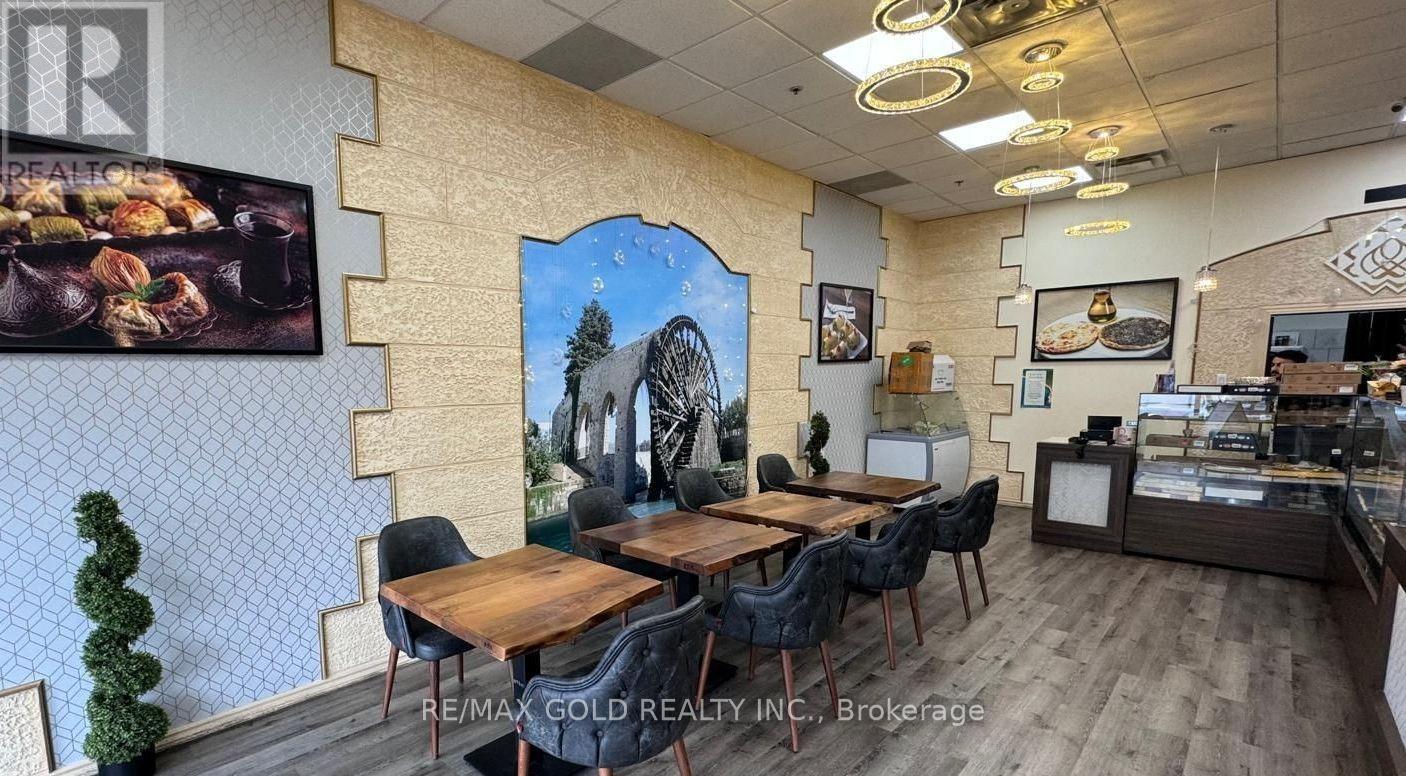 109 - 808 Britannia Road W Property Photo 3
