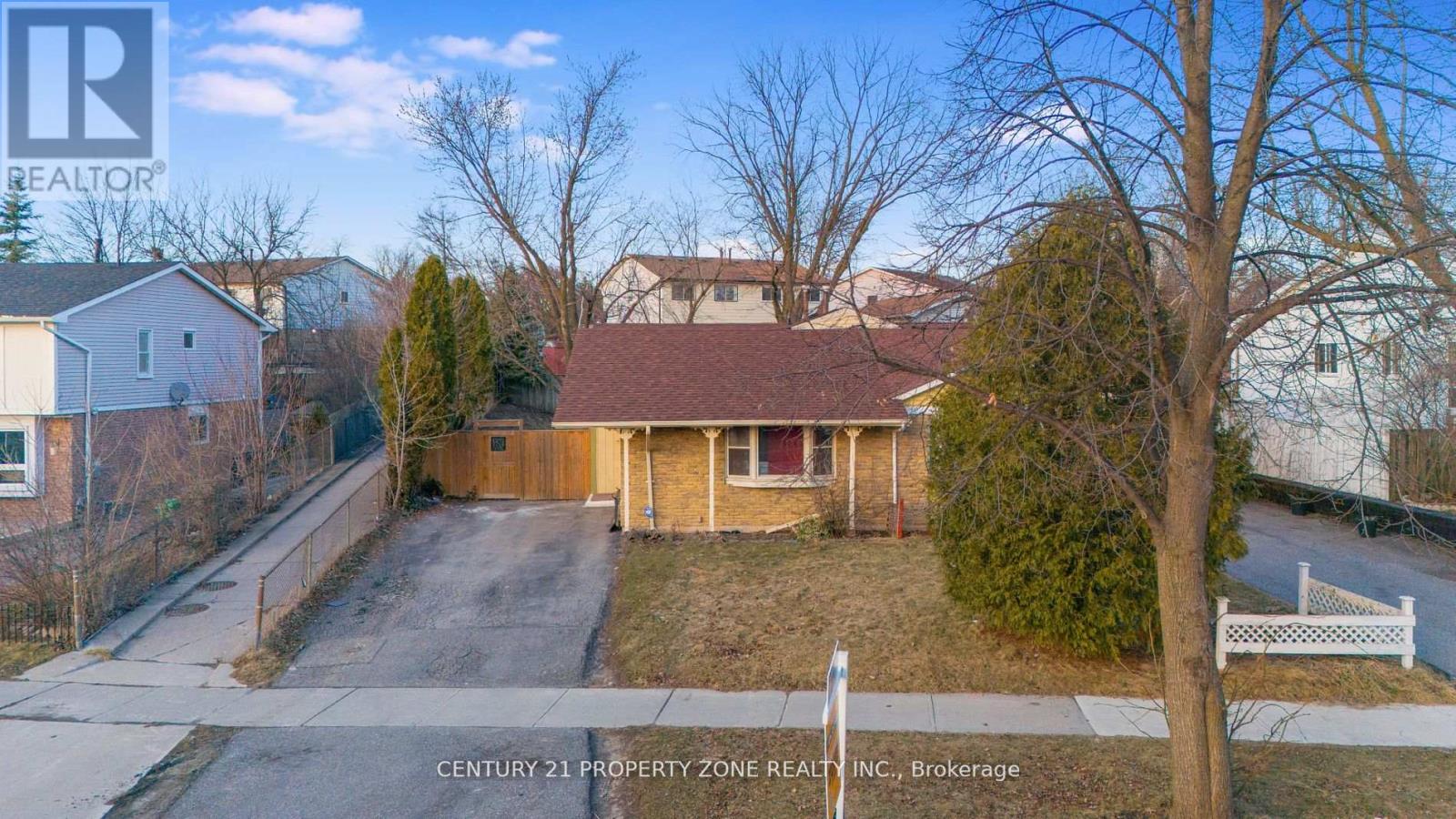 96 Centre Street N Property Photo 20