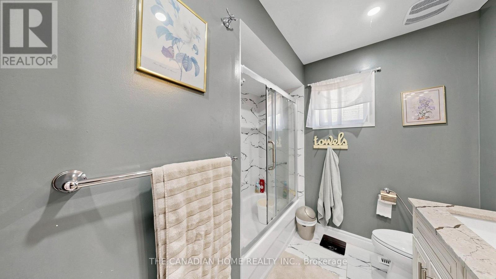 68 Banington Crescent Property Photo 27