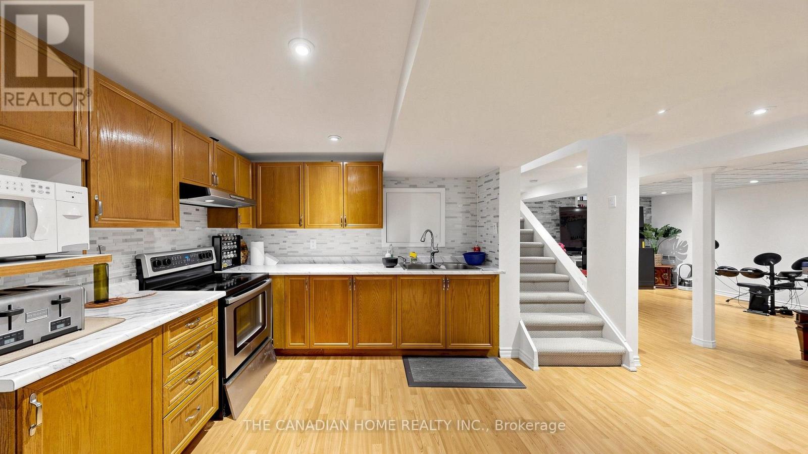 68 Banington Crescent Property Photo 30