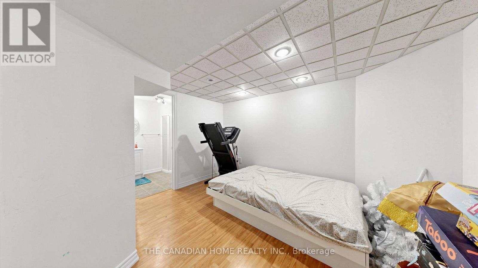 68 Banington Crescent Property Photo 33