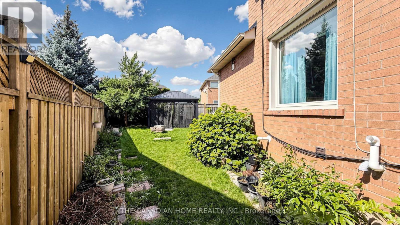 68 Banington Crescent Property Photo 46