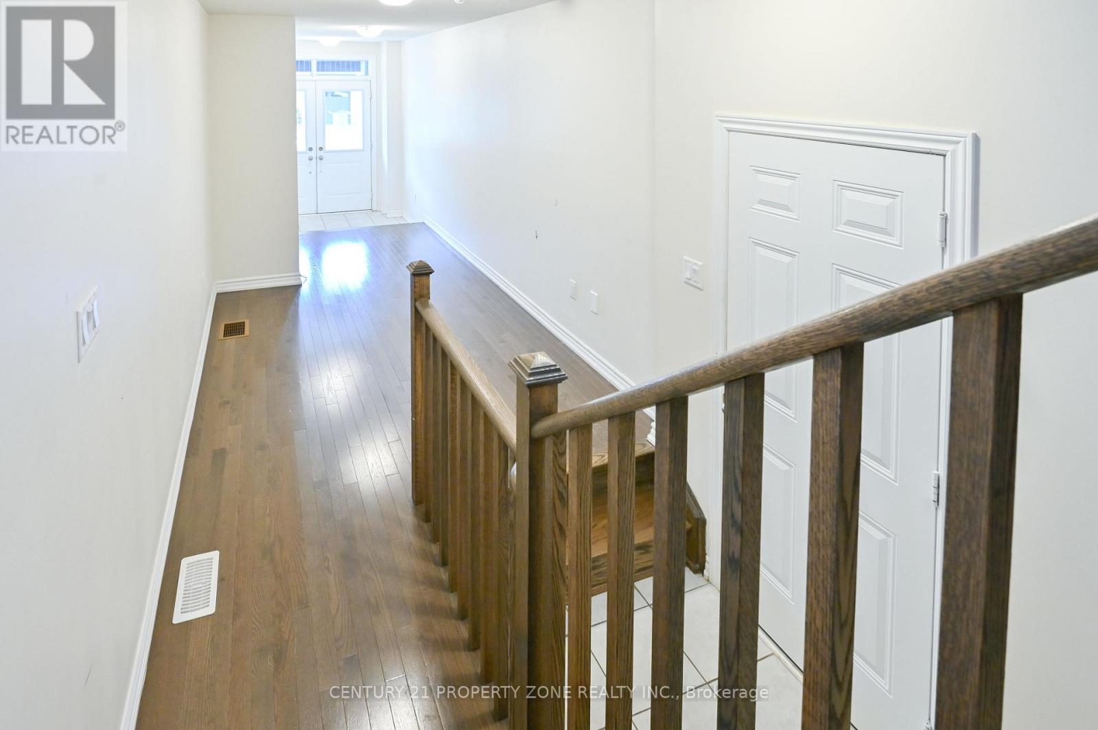 42 Donald Ficht Crescent Property Photo 25