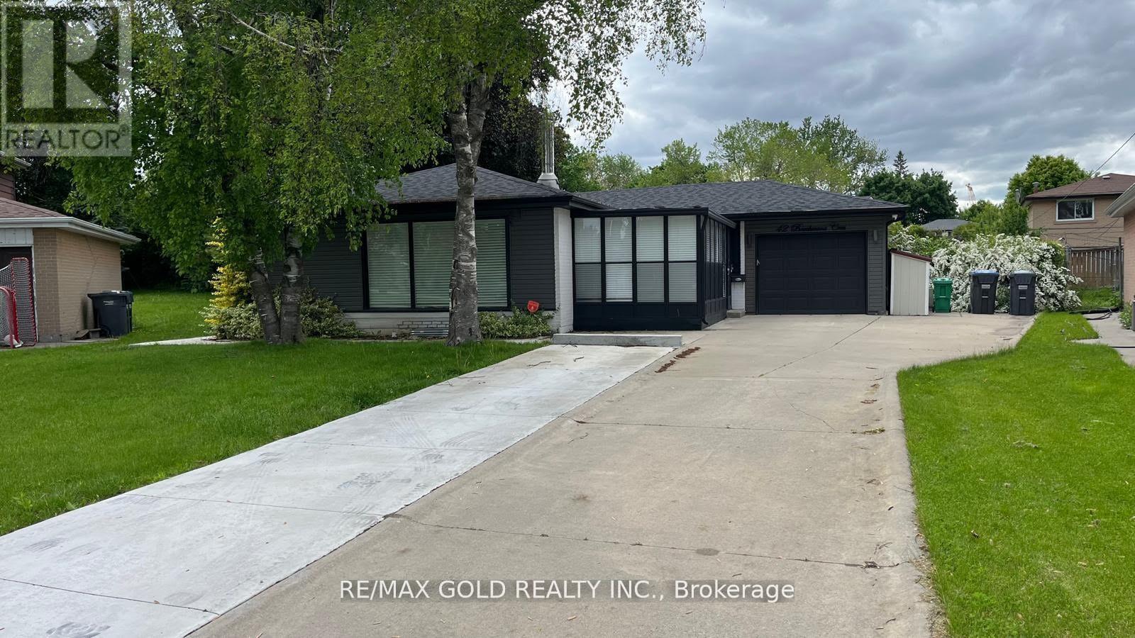 42 BEECHWOOD CRESCENT