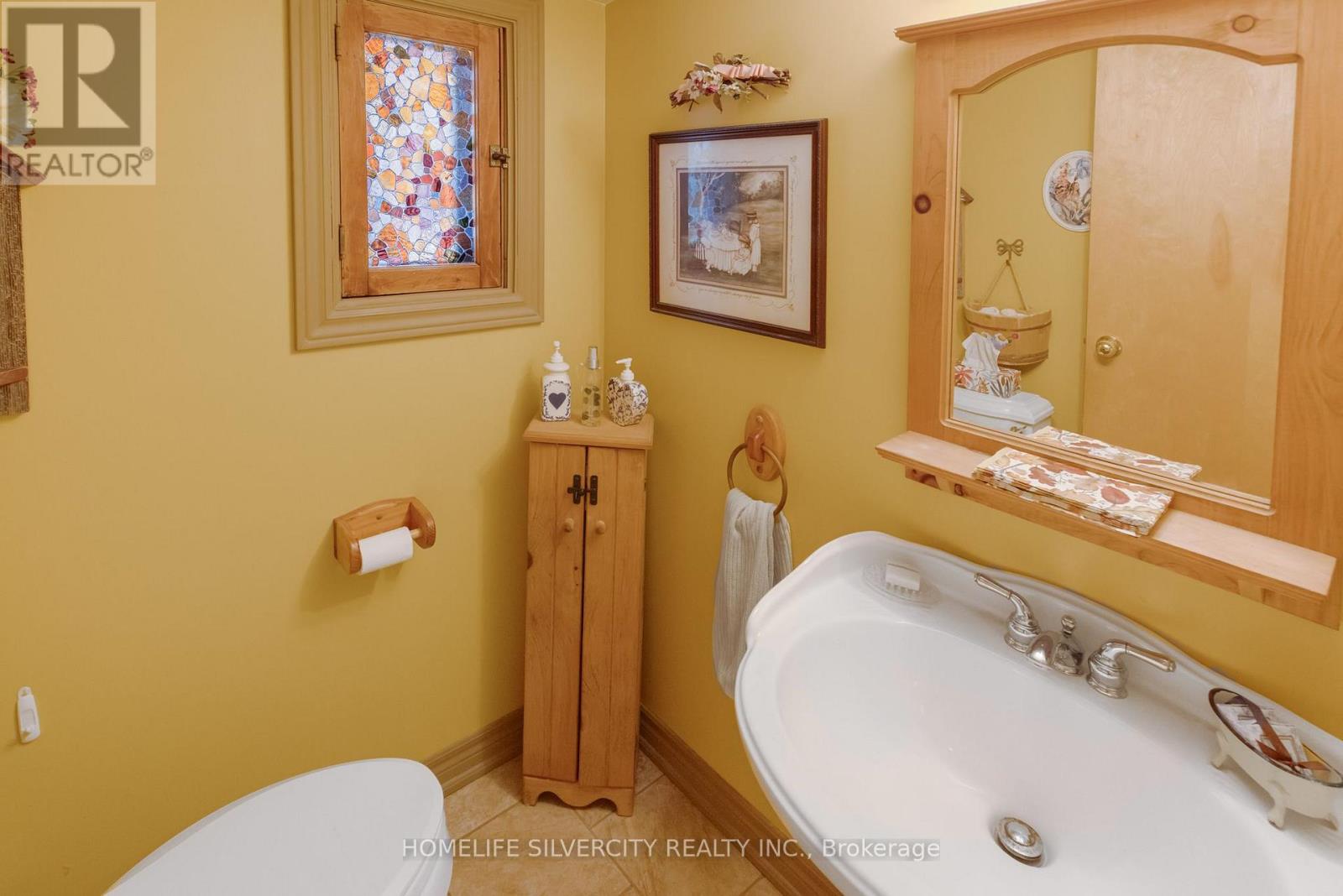 14728 Heritage Road Property Photo 14