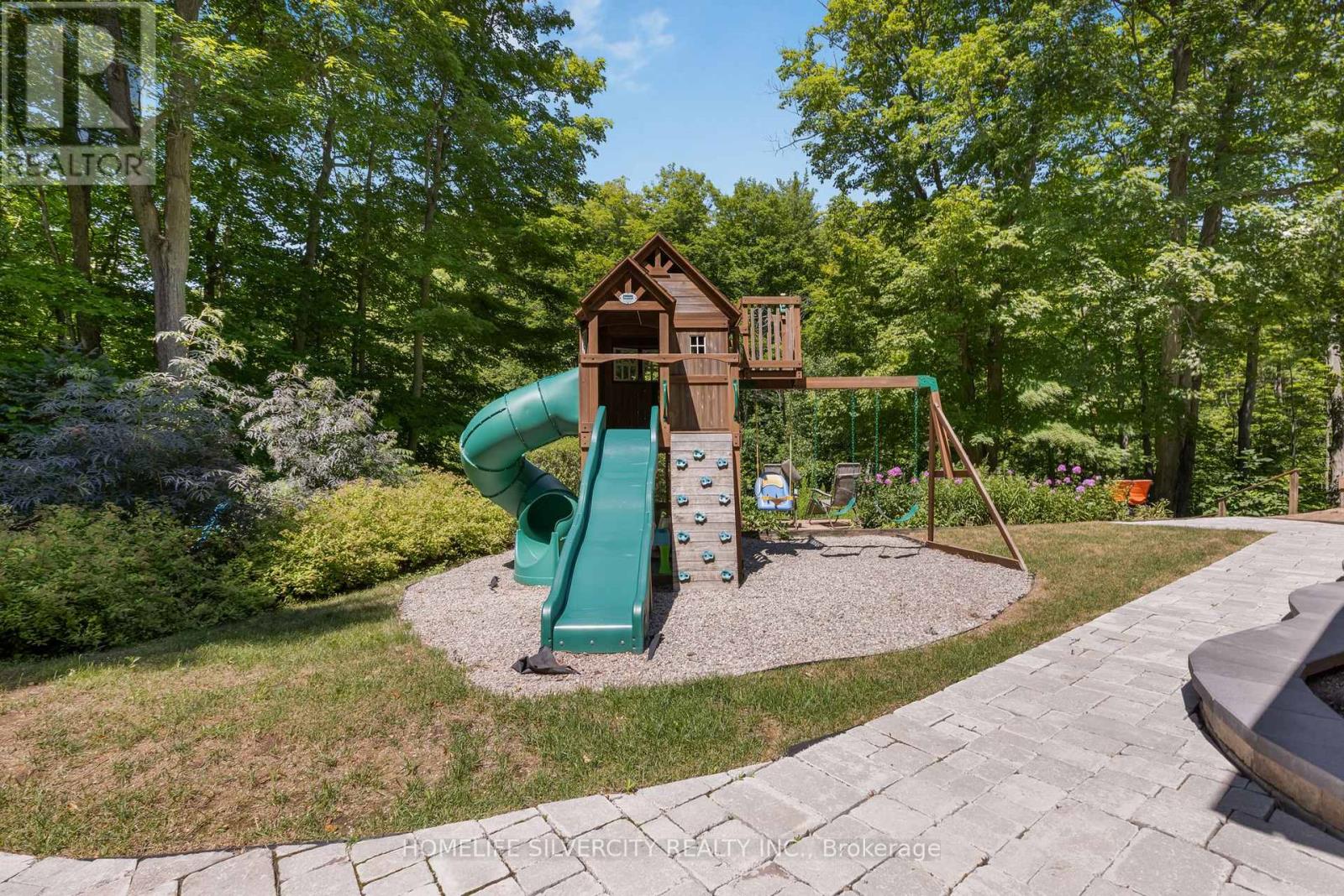 14728 Heritage Road Property Photo 40