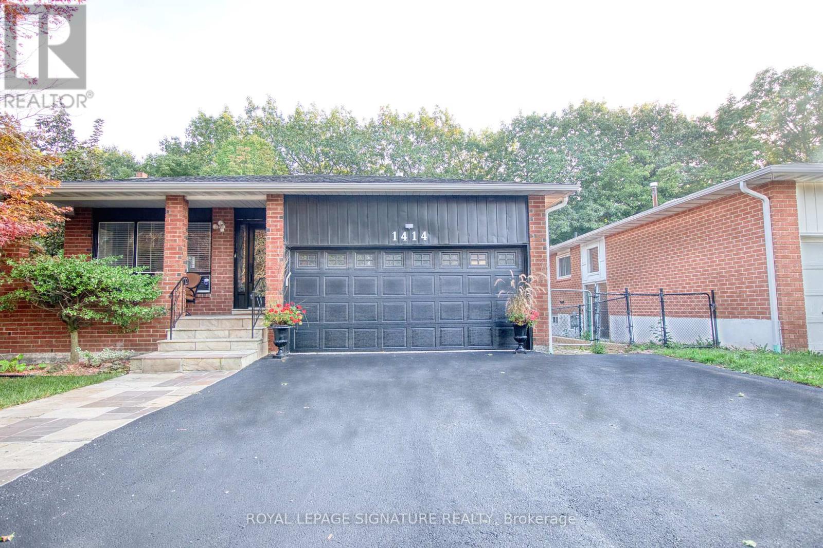 1414 Harmsworth Square Property Photo 1