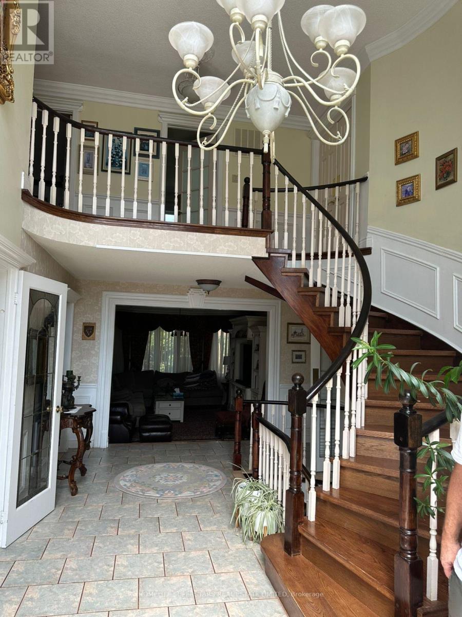 4 Nottingham Crescent Property Photo 7