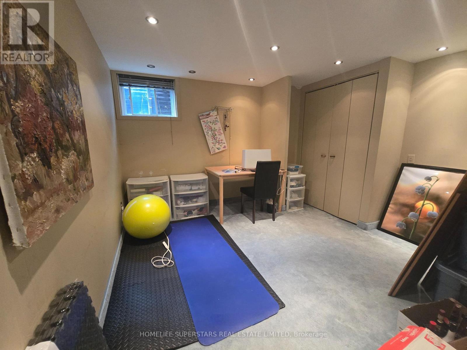 4 Nottingham Crescent Property Photo 12