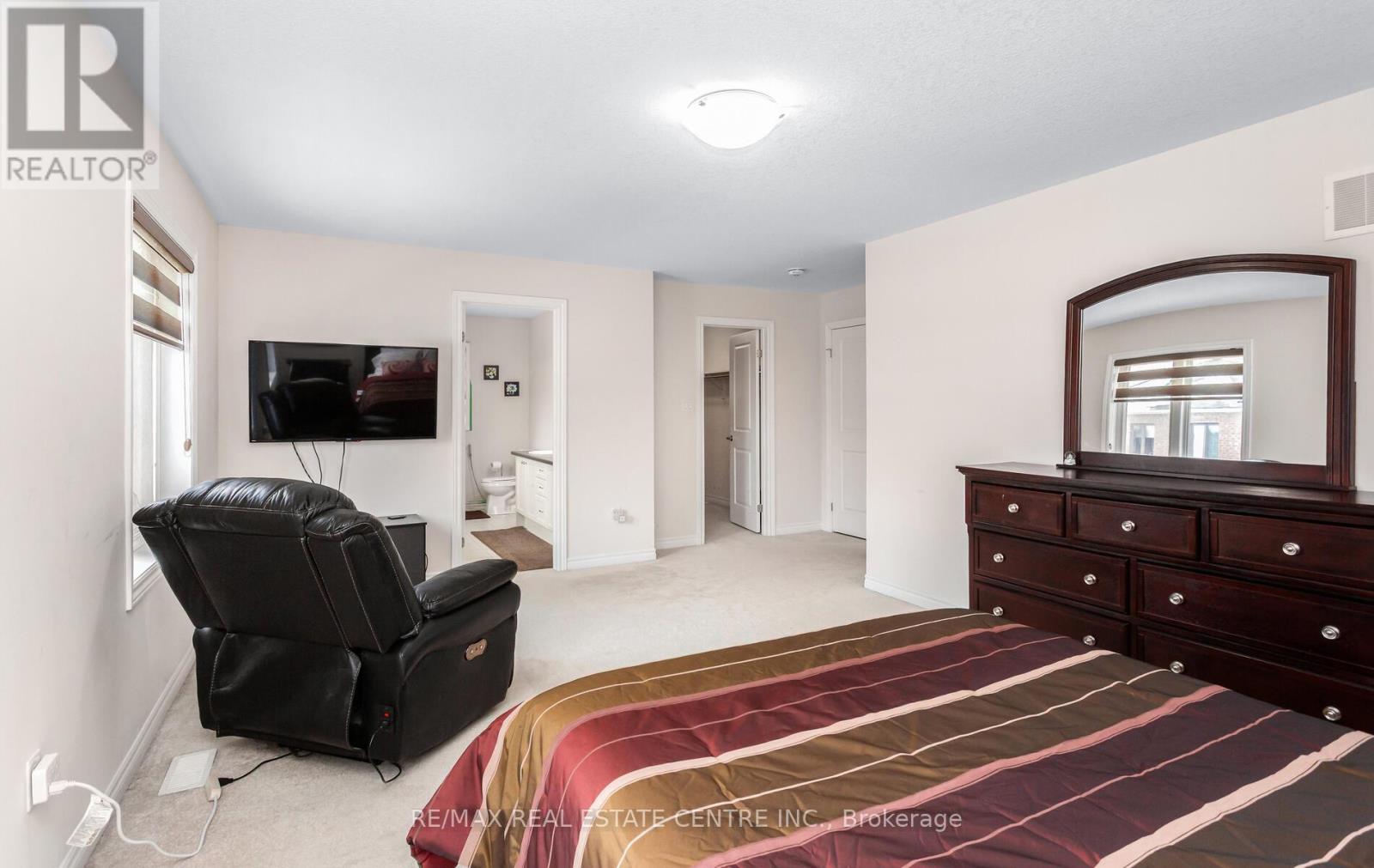 49 Bucksaw Street Property Photo 26