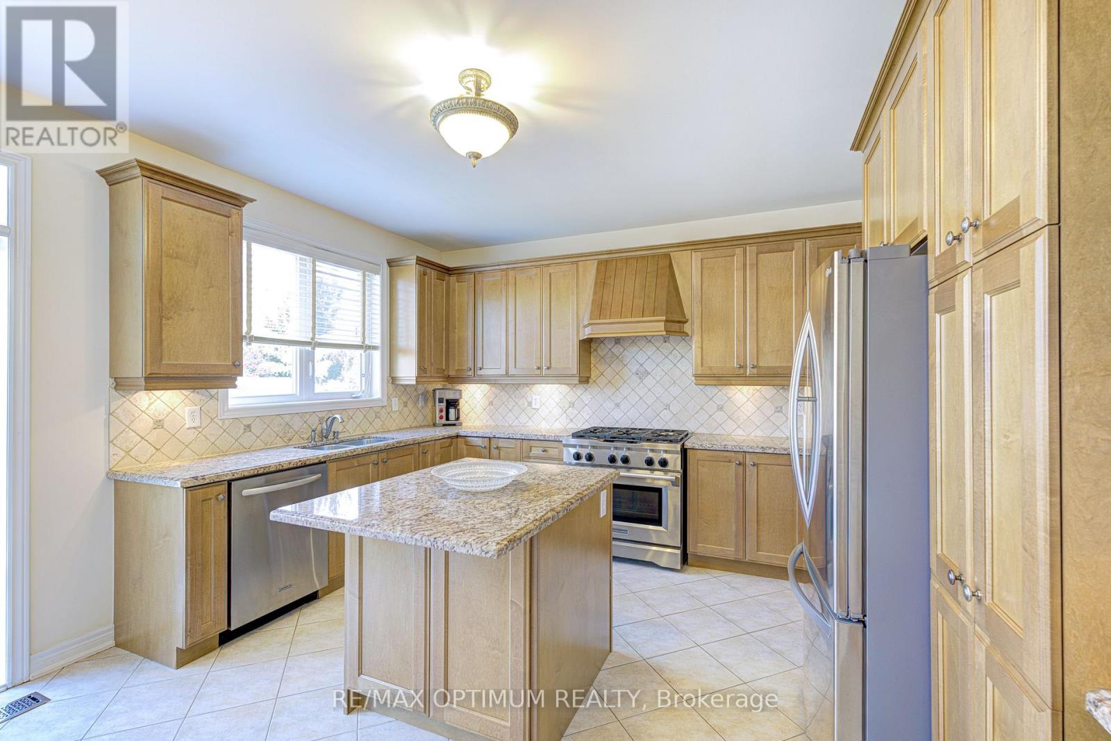 60 Impulse Circle Property Photo 17