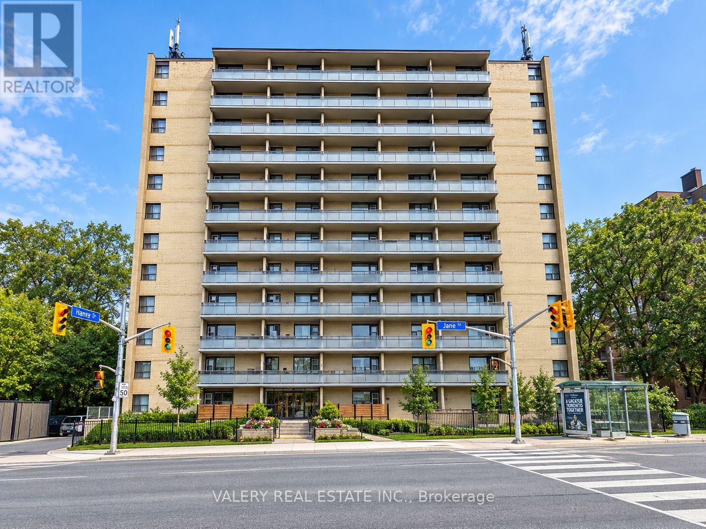 305 - 797 JANE STREET