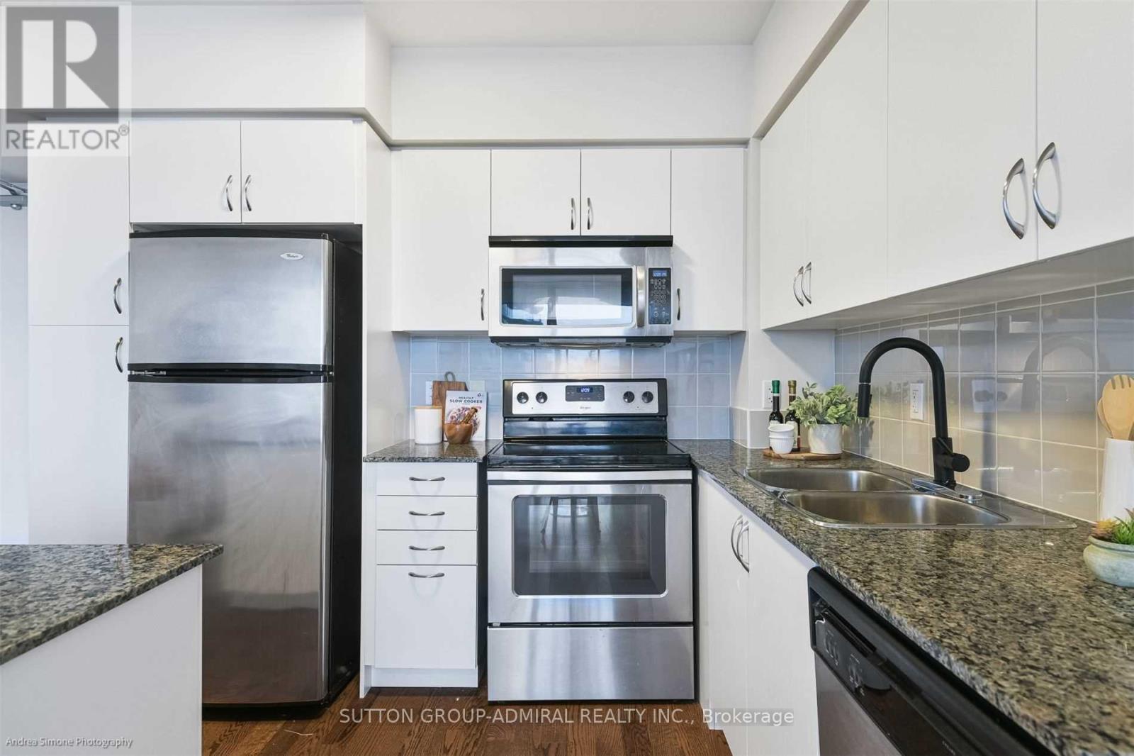 603 - 2230 Lake Shore Boulevard W Property Photo 2