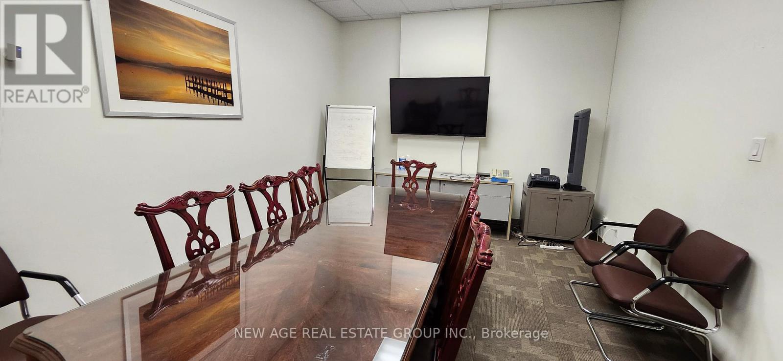 106 - 1065 Canadian Place Property Photo 23