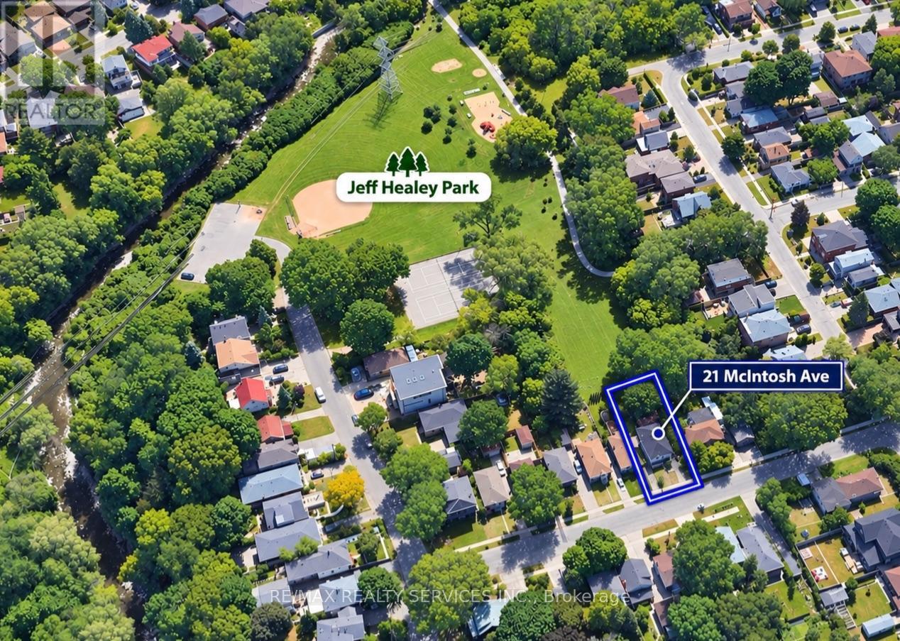 21 MCINTOSH AVENUE