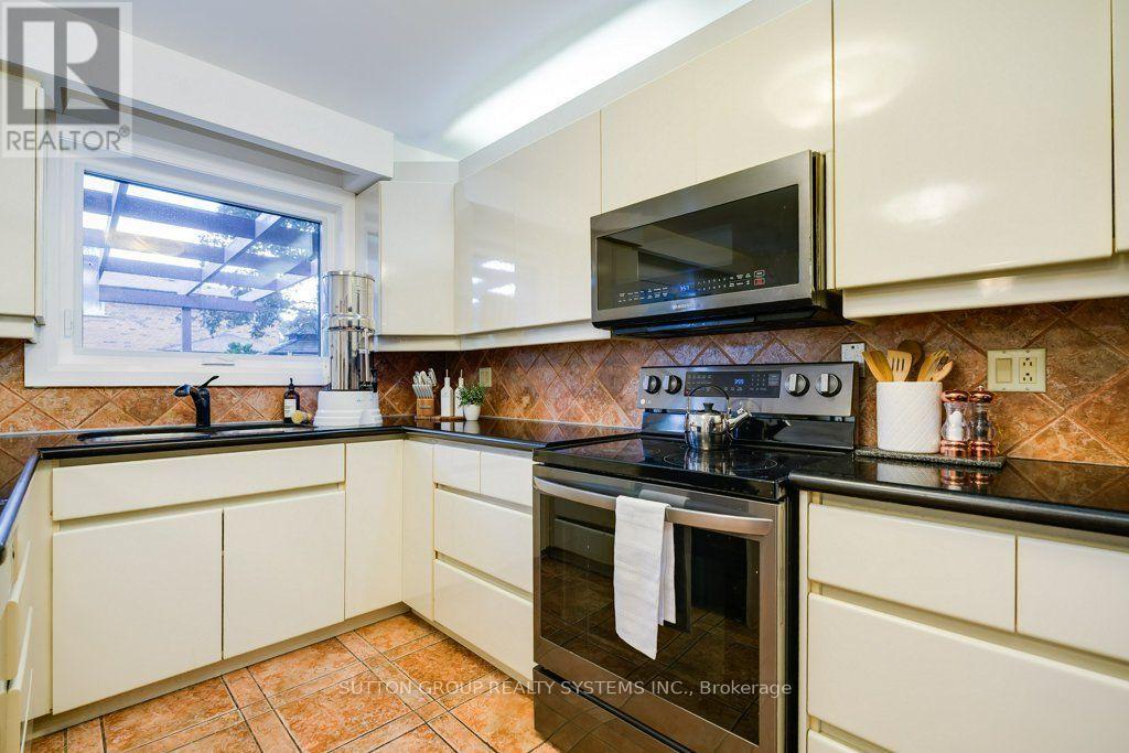 93 Poplar Heights Drive Property Photo 15