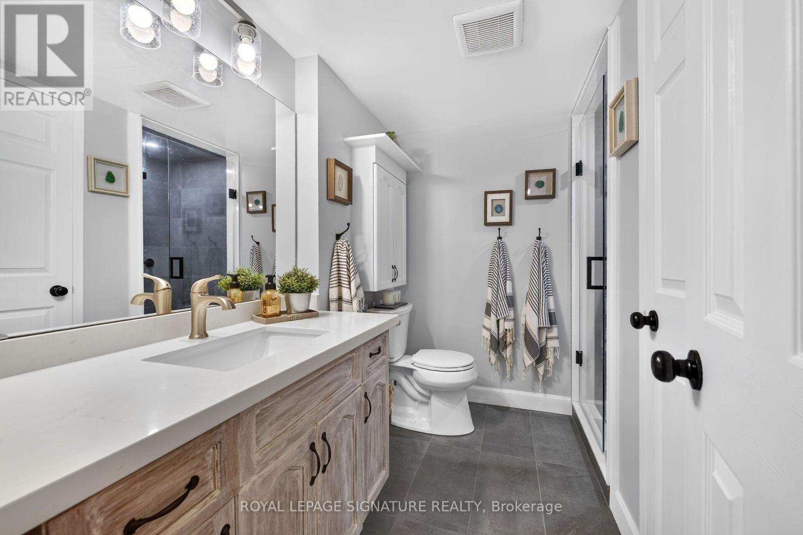 405 - 1237 North Shore Boulevard E Property Photo 7