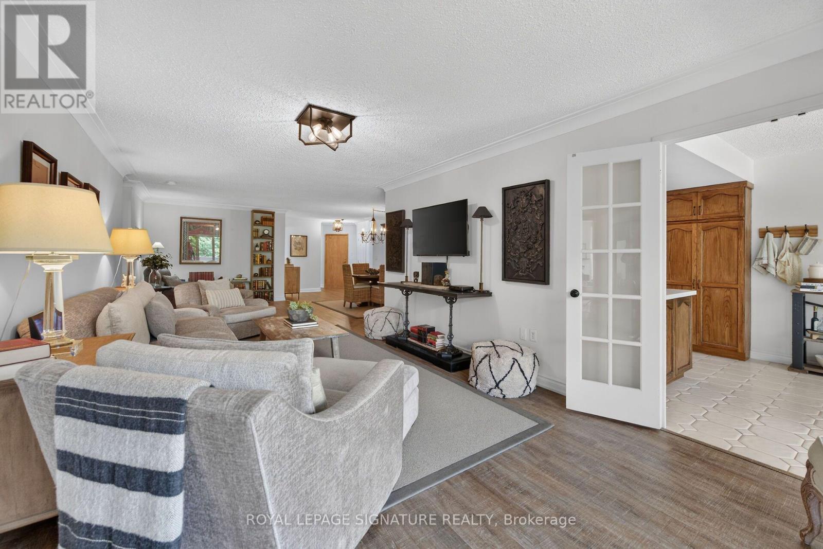405 - 1237 North Shore Boulevard E Property Photo 21
