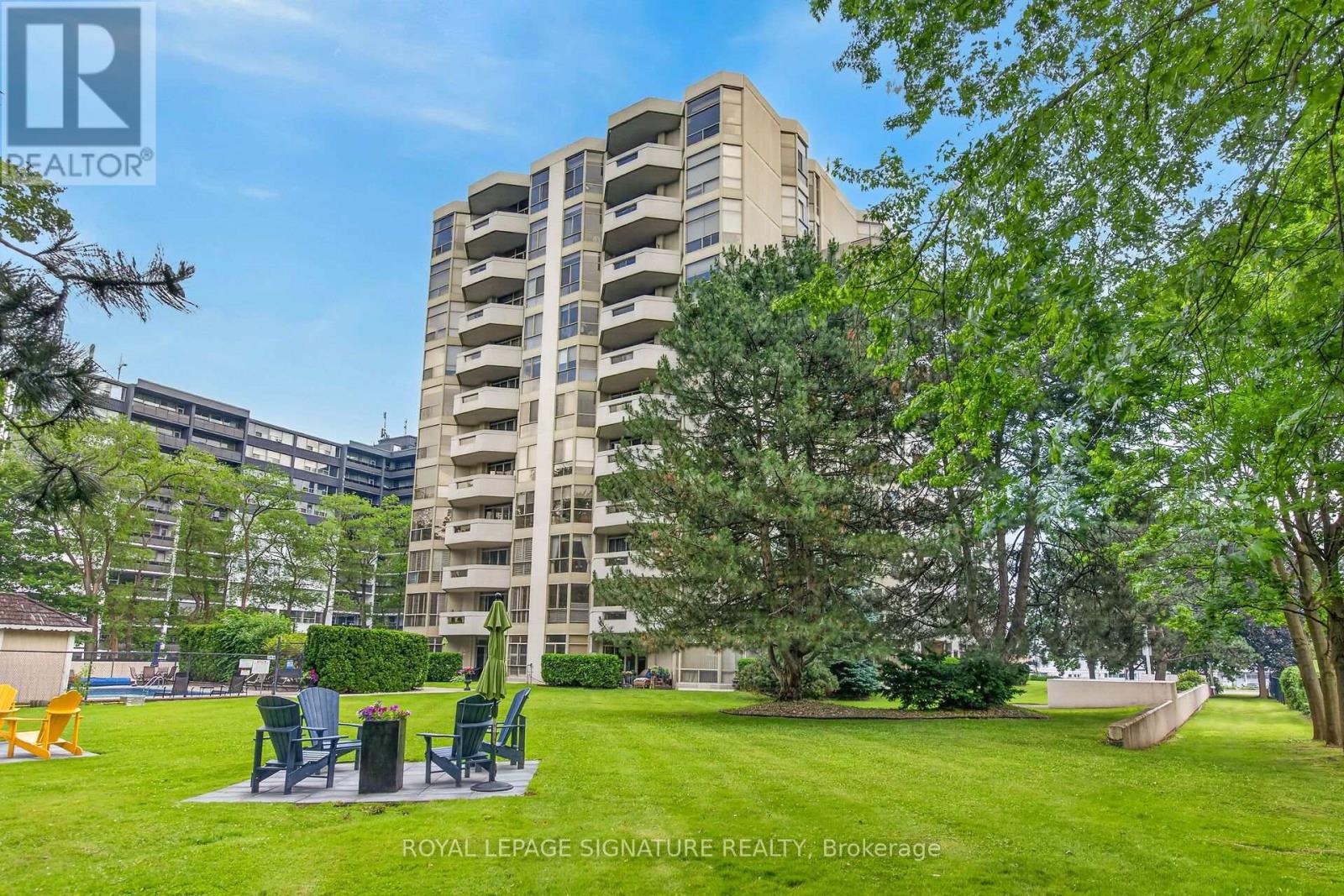 405 - 1237 North Shore Boulevard E Property Photo 47