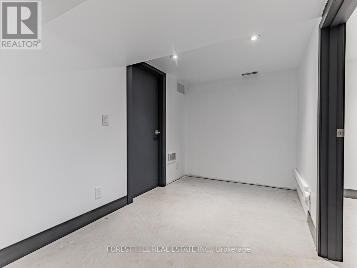 Lower - 18 Sunnybrae Crescent Property Photo 8