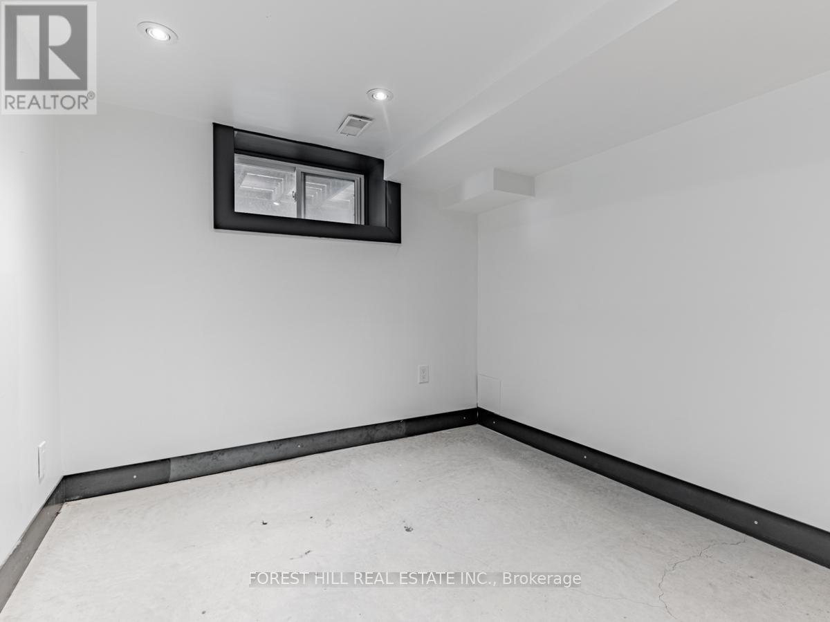 Lower - 18 Sunnybrae Crescent Property Photo 20