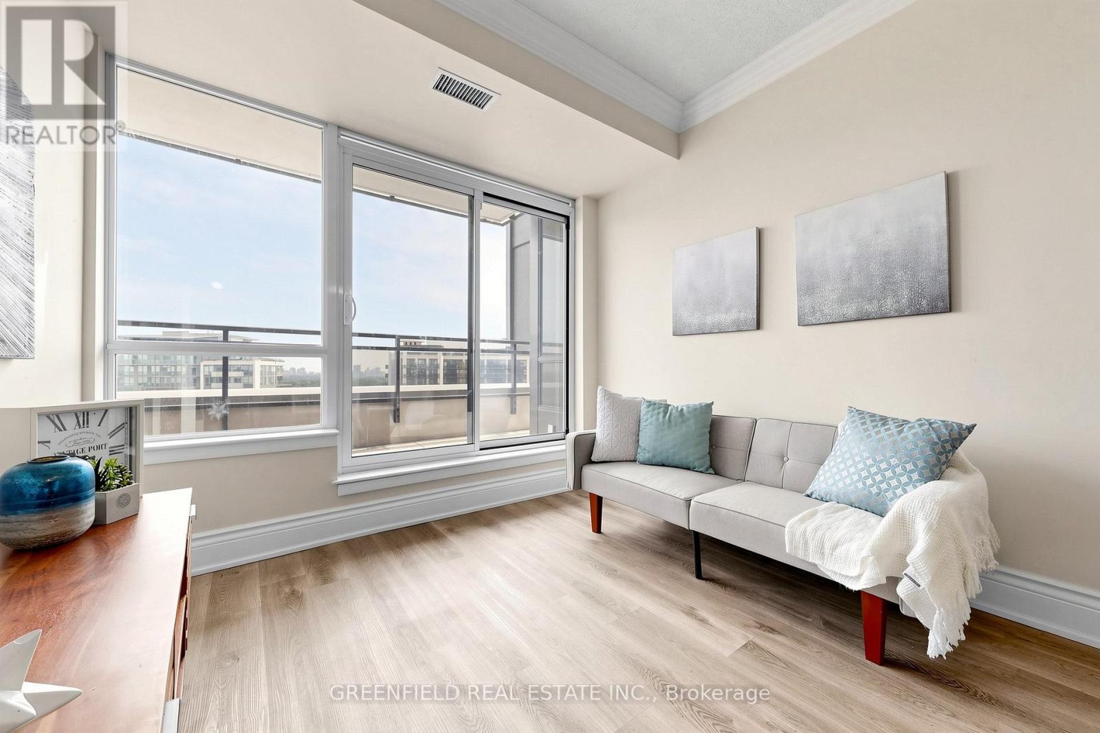 Lph2 - 55 De Boers Drive Property Photo 2