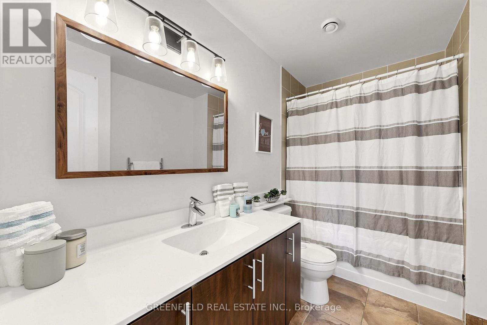 Lph2 - 55 De Boers Drive Property Photo 22