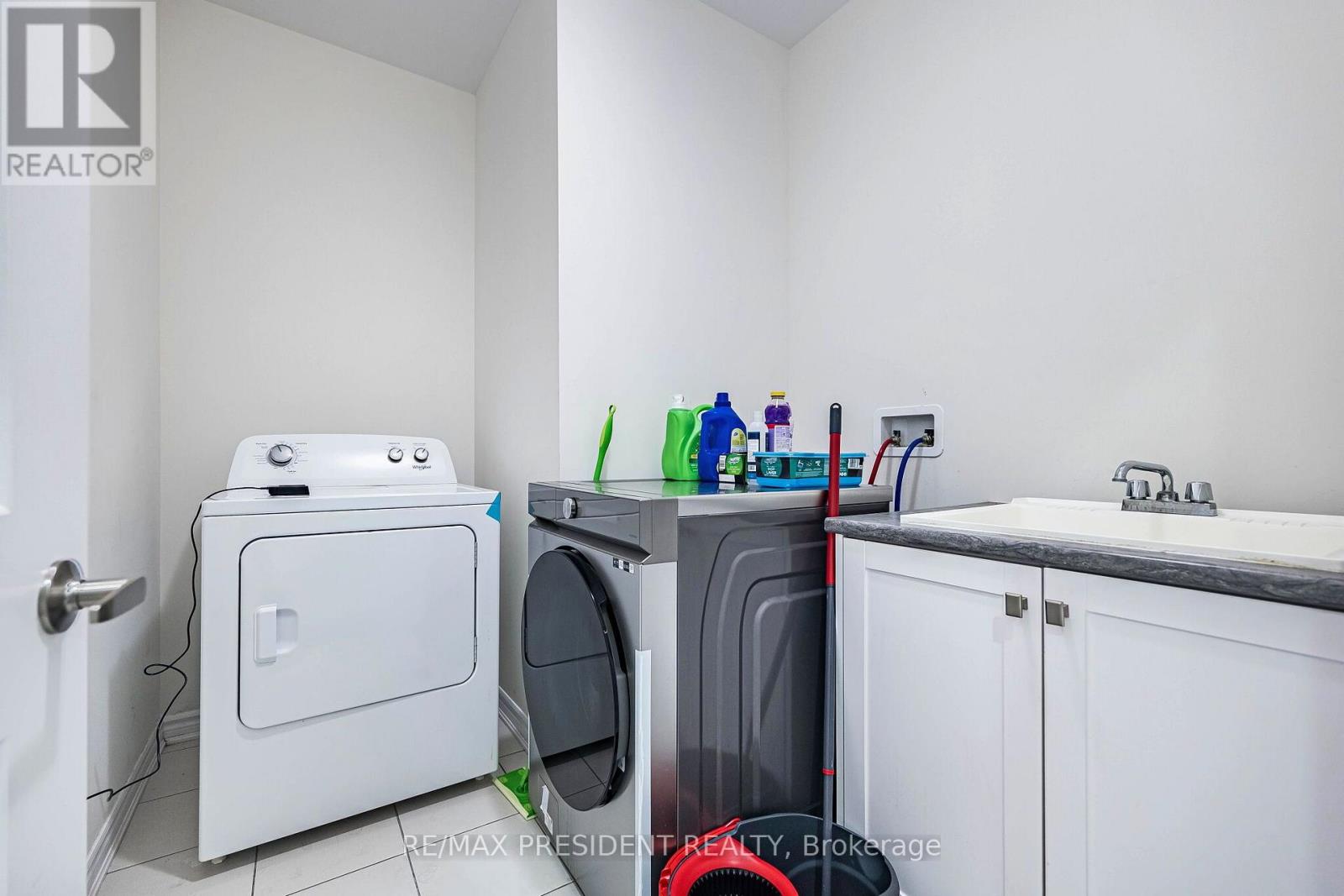 58 Petch Avenue Property Photo 45