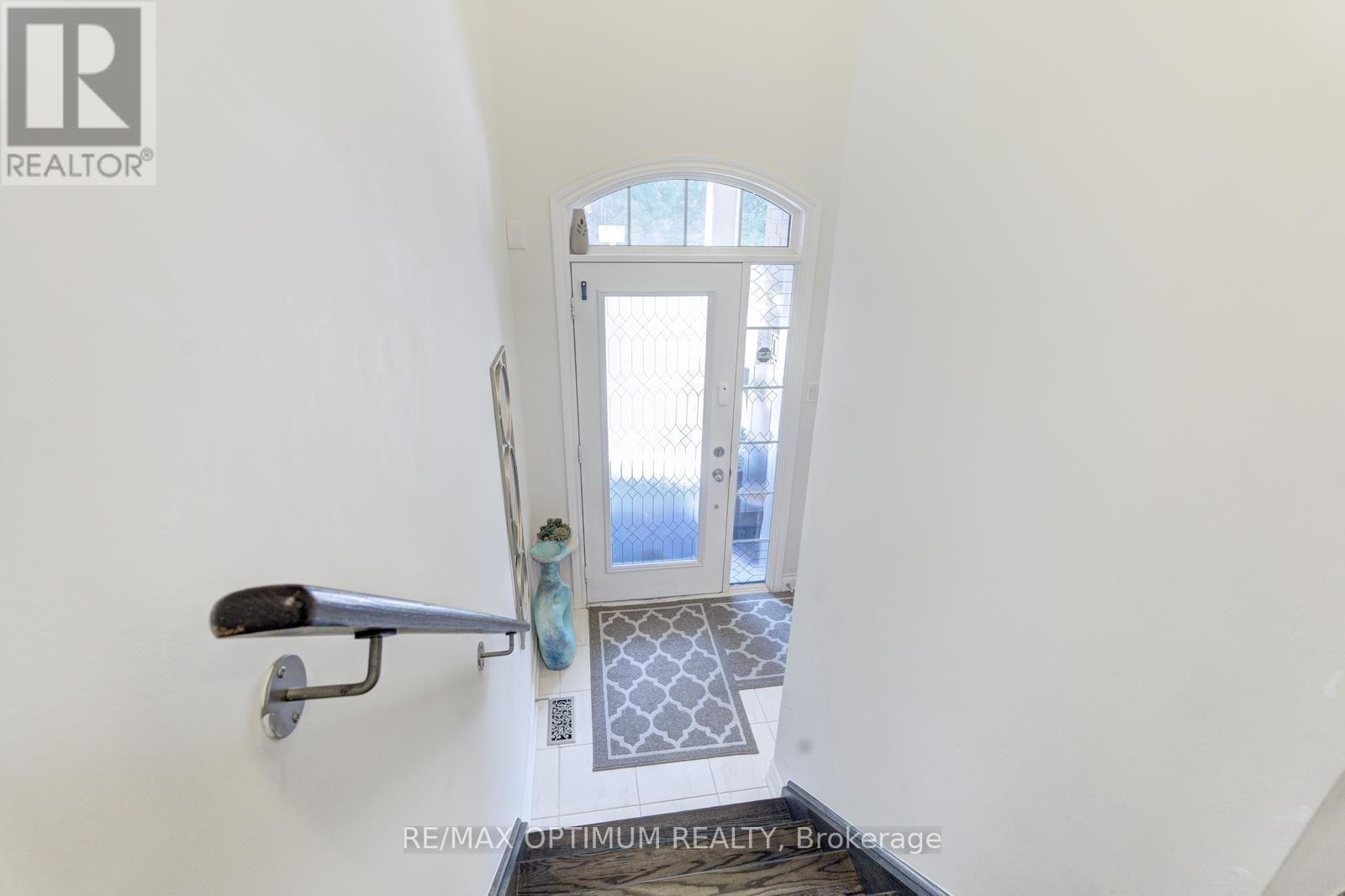 82 Oakmore Lane Property Photo 5