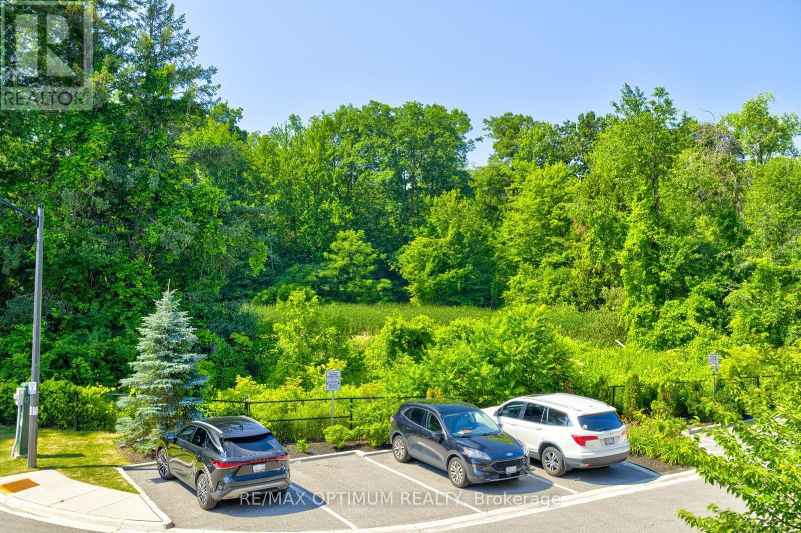 82 Oakmore Lane Property Photo 19