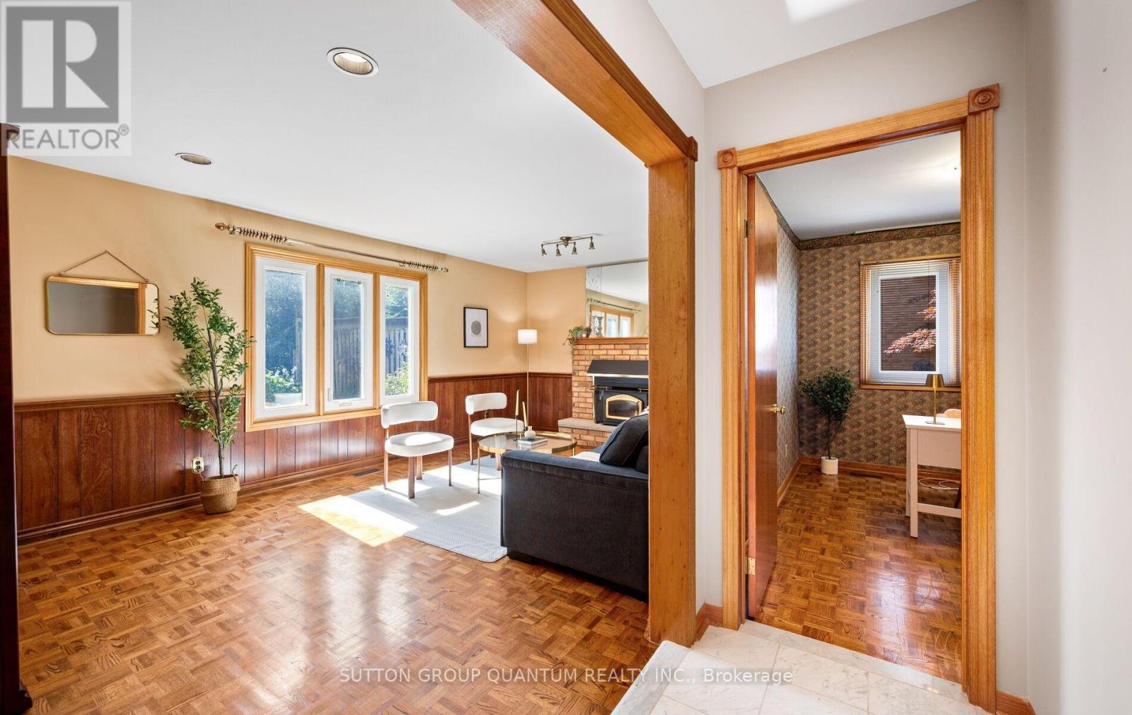 1896 Stoneybrook Court Property Photo 14