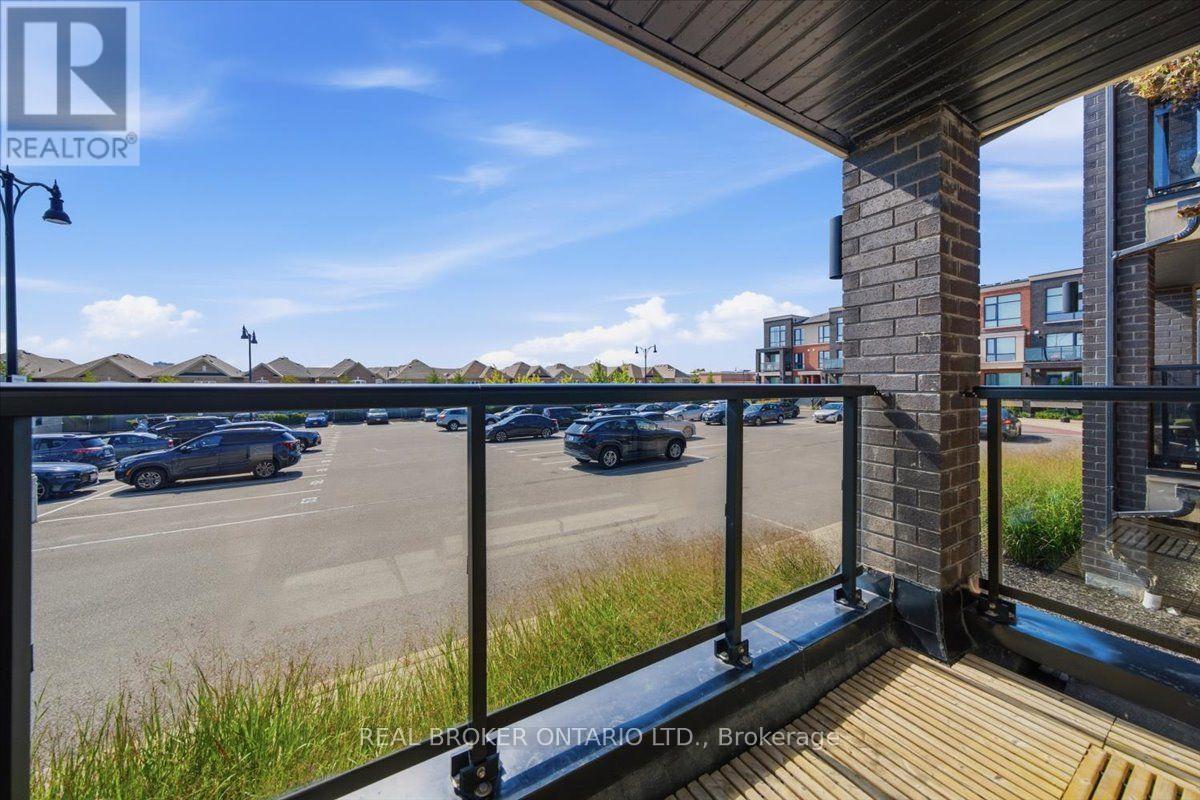 46 - 100 Dufay Road Property Photo 8