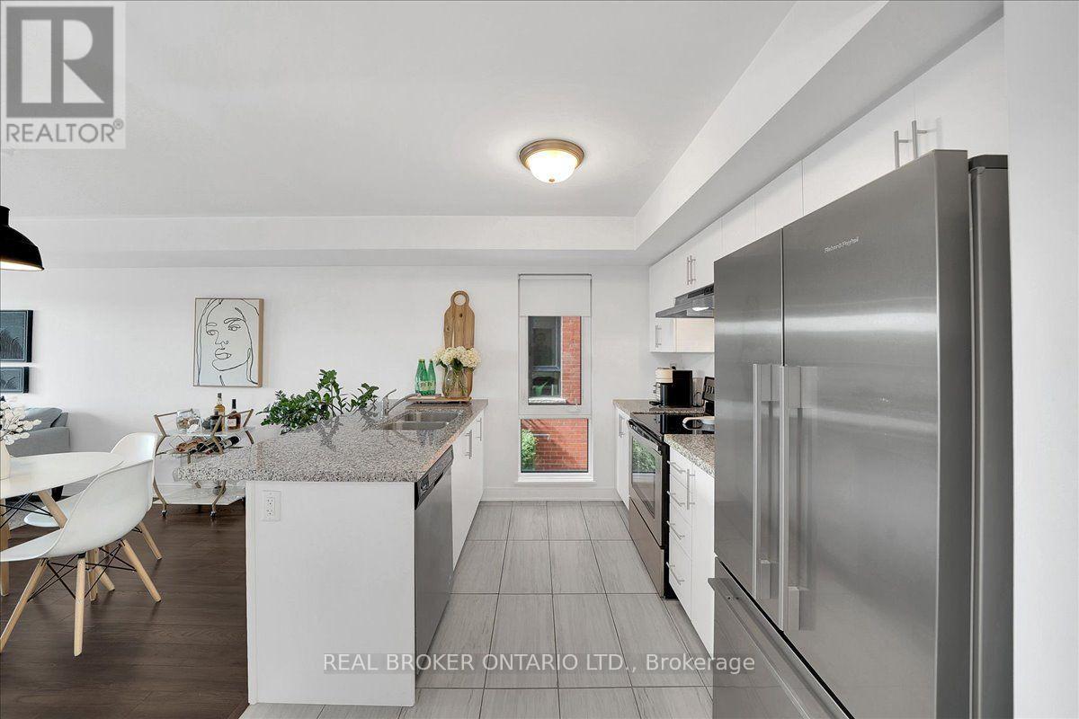 46 - 100 Dufay Road Property Photo 12
