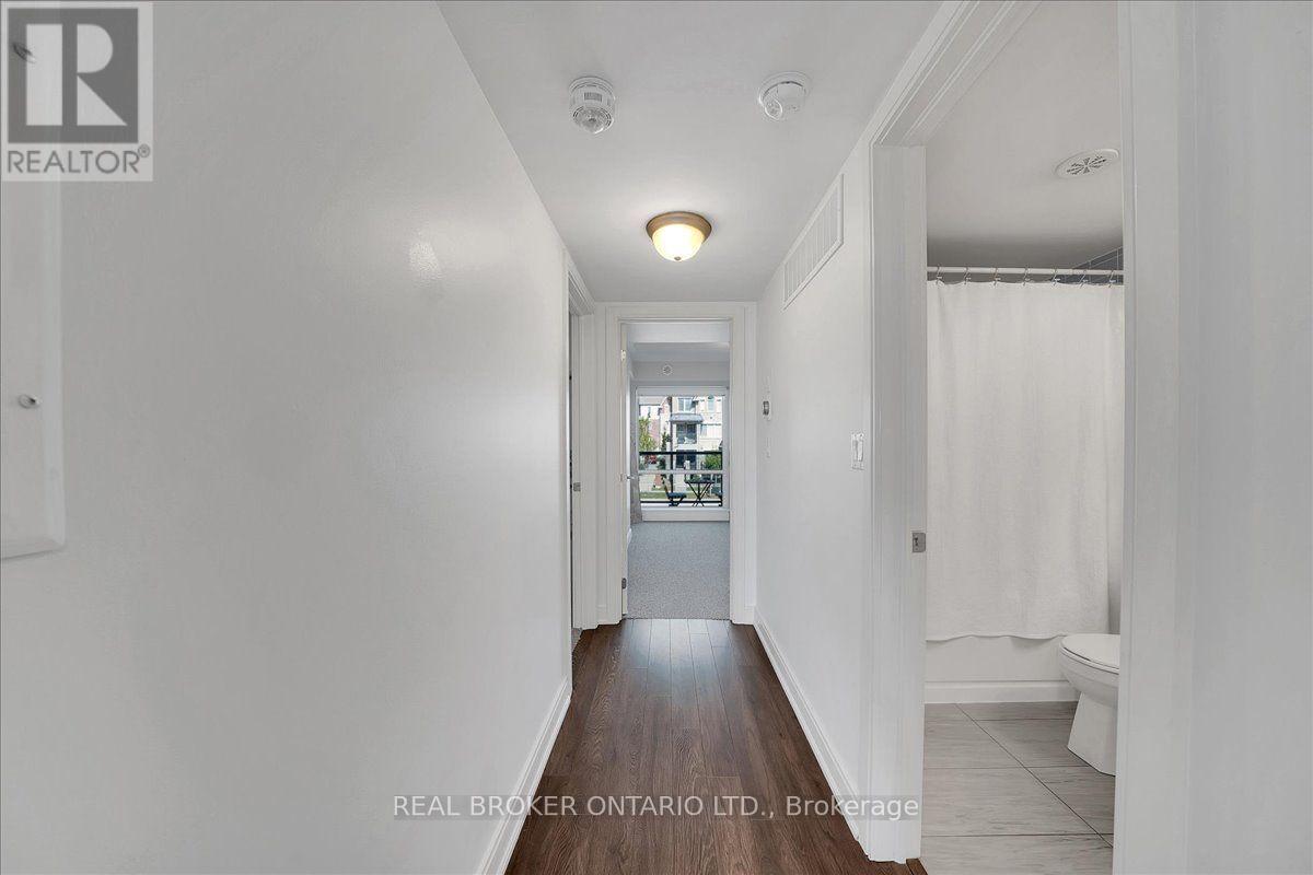 46 - 100 Dufay Road Property Photo 16
