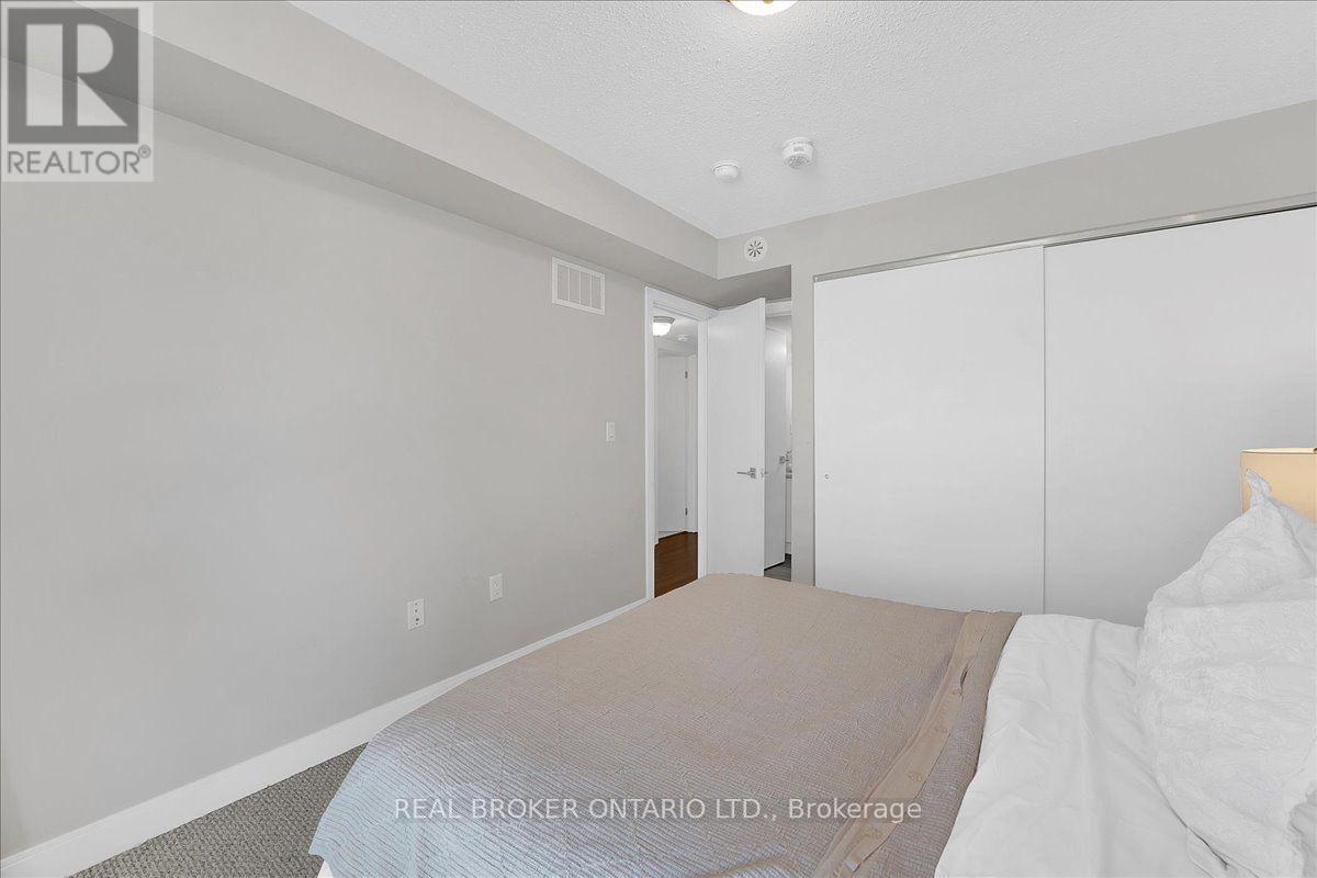 46 - 100 Dufay Road Property Photo 18